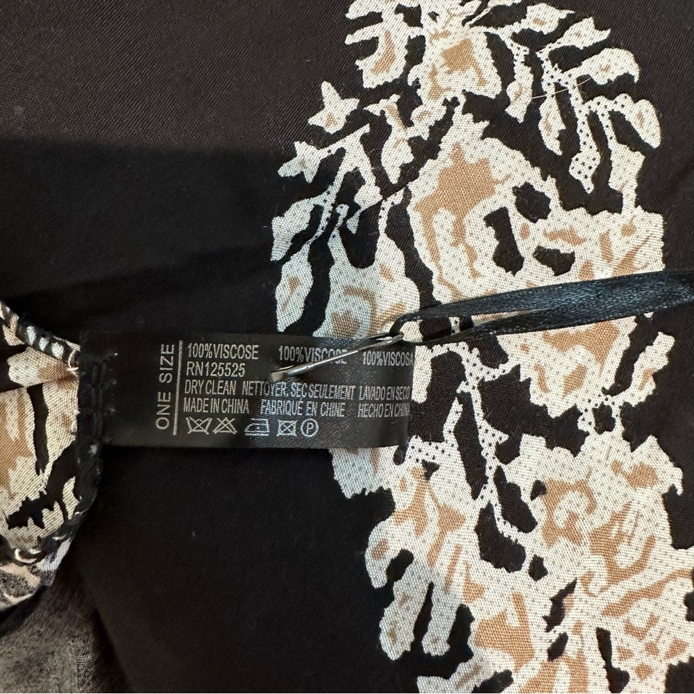 NWT & The Why Kimono Black One Size - Picture 4 of 5